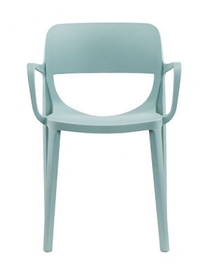 Simple y elegante: una silla pública que interpreta la elegancia y la tensión
